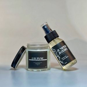 Candle Moment<br/><span class="fragrance-notes">Light. Mist. Mood.</span>